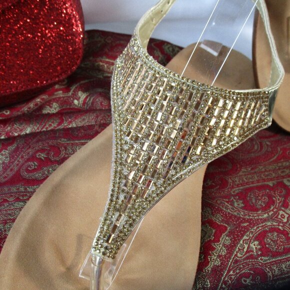 CL Laundry Gold-Tone Beaded Thong Sandals  EUC Size 40/US 9 - Picture 7 of 12